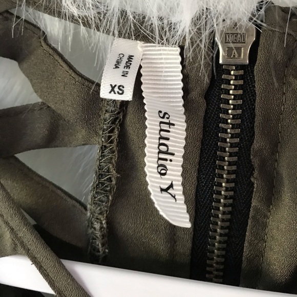 Studio Y Olive green Dress - Picture 4 of 9